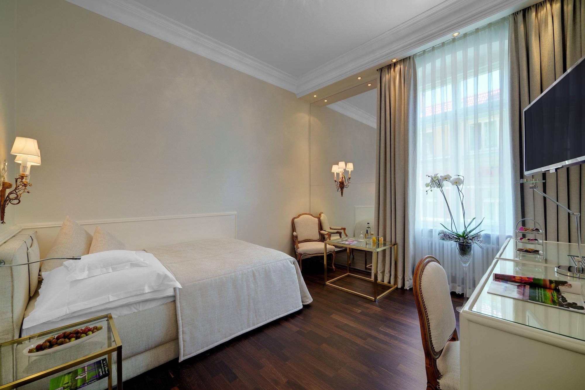 Europaeischer Hof Heidelberg, Bestes Deutschlands In Historischer Architektur 5* Heidelberg